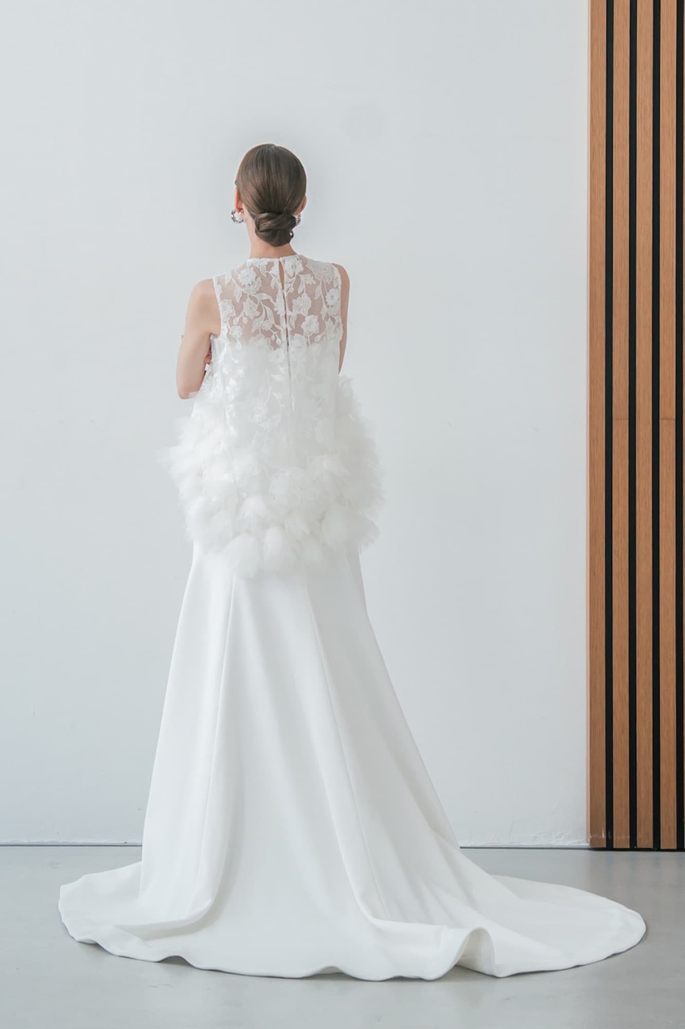 金沢でスレンダーウェディングドレスを扱うベージュ金沢