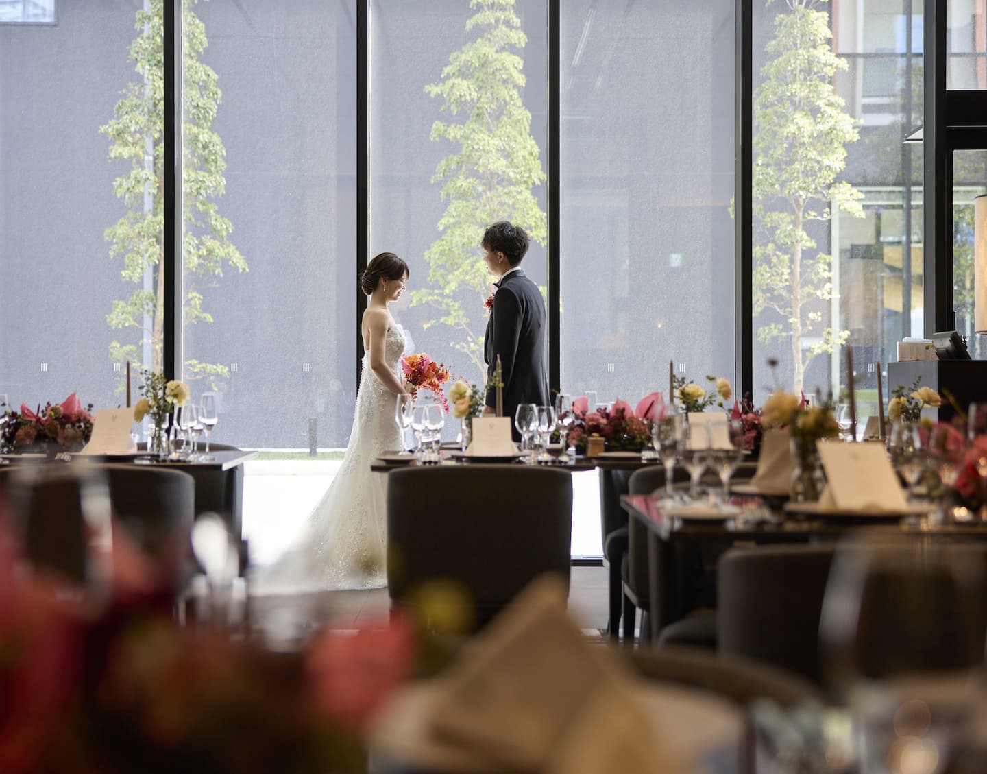 ベージュ金沢のシンプルでお洒落な大人婚