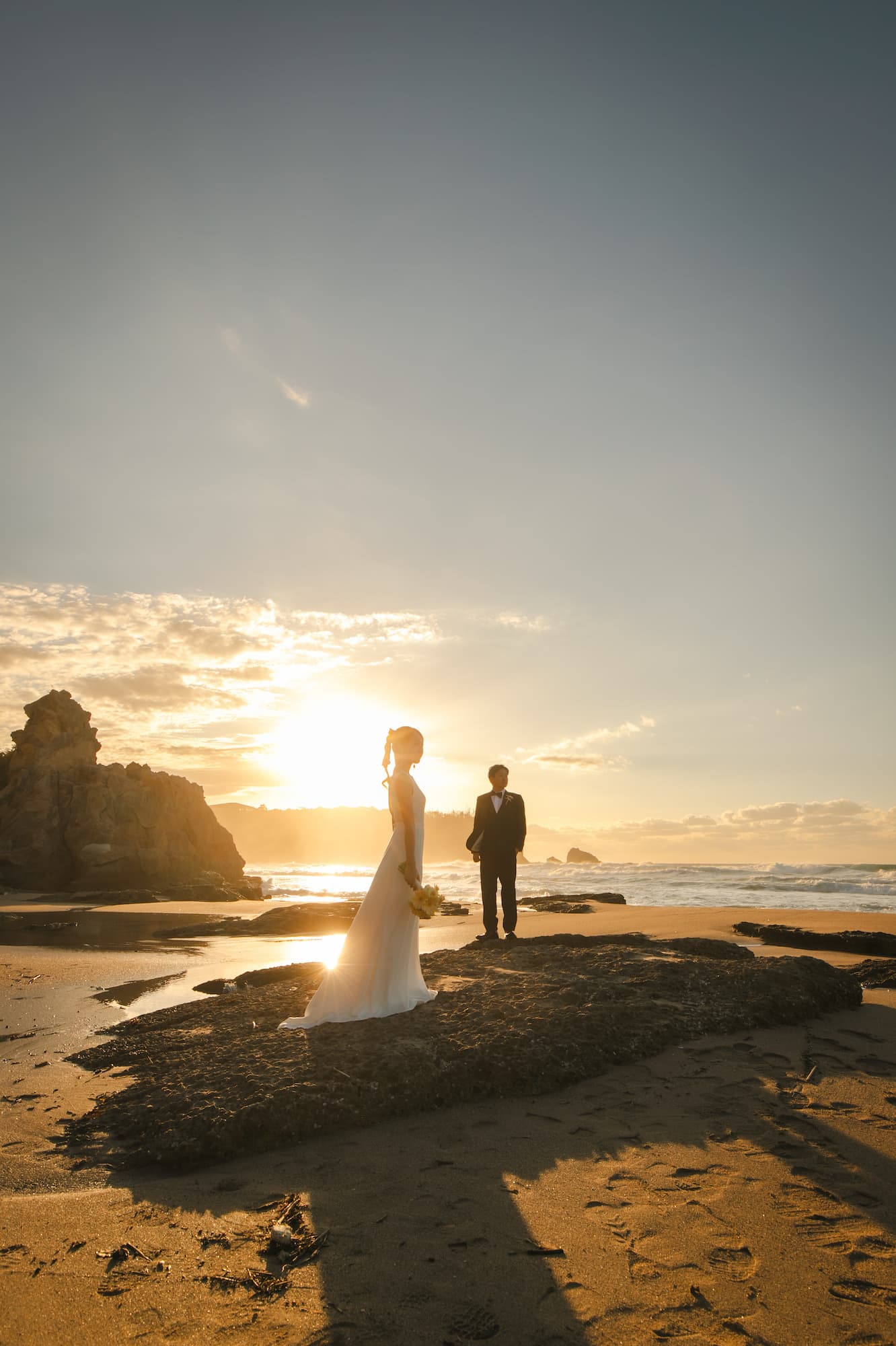 石川県金沢市の海でドレスロケーション前撮り