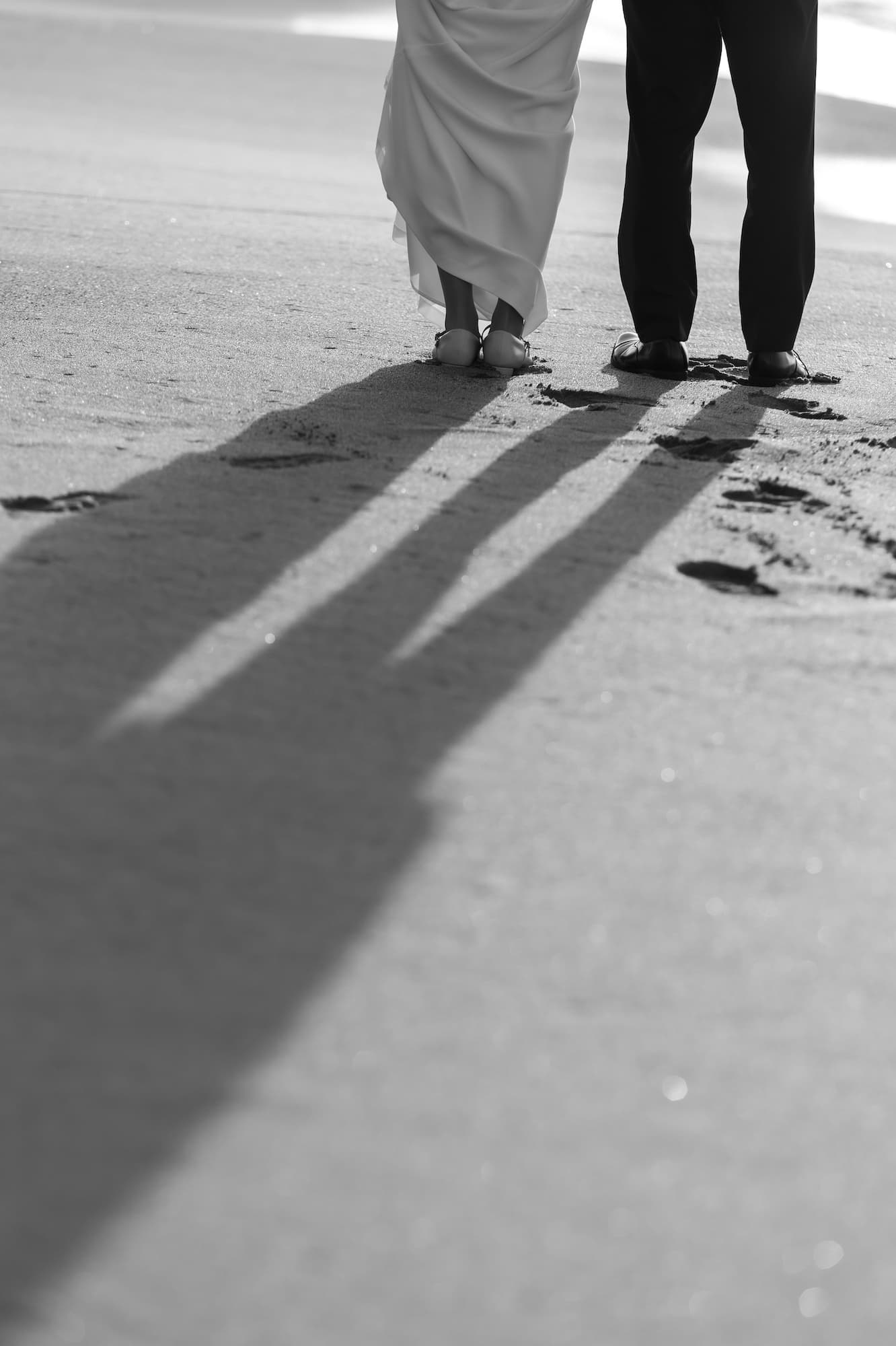 石川県金沢市の海でドレスロケーション前撮り